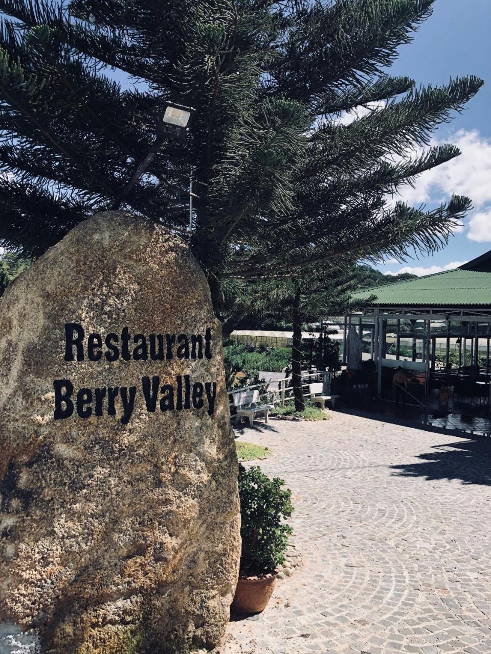 Berry Valley Homestay Da Lat Exterior foto
